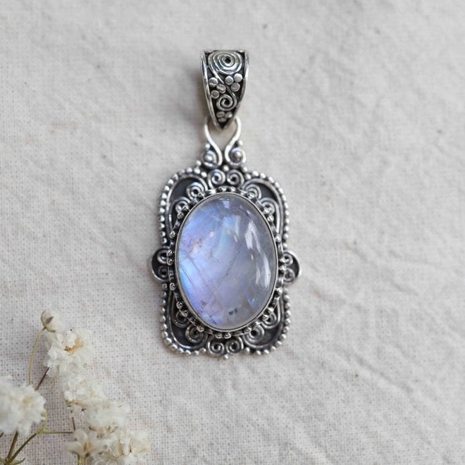 Peach on sale moonstone pendant