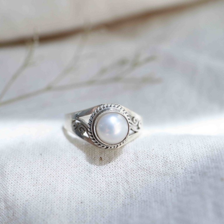 Pearl Ring - Délicate