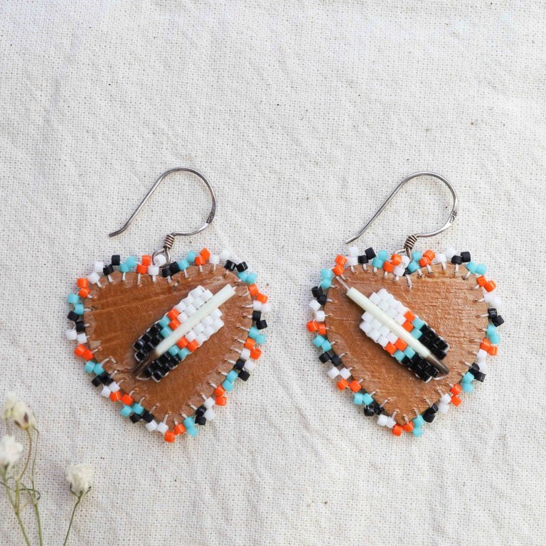 Native Earrings - Coeur