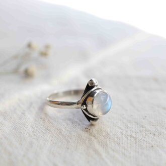 Rainbow moonstone ring - Uranus(L) Rainbow moonstone ring - Uranus(L)
