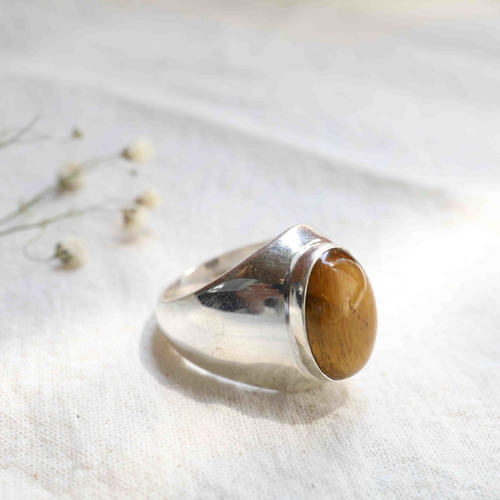 Tiger Eye Ring - Myrtille