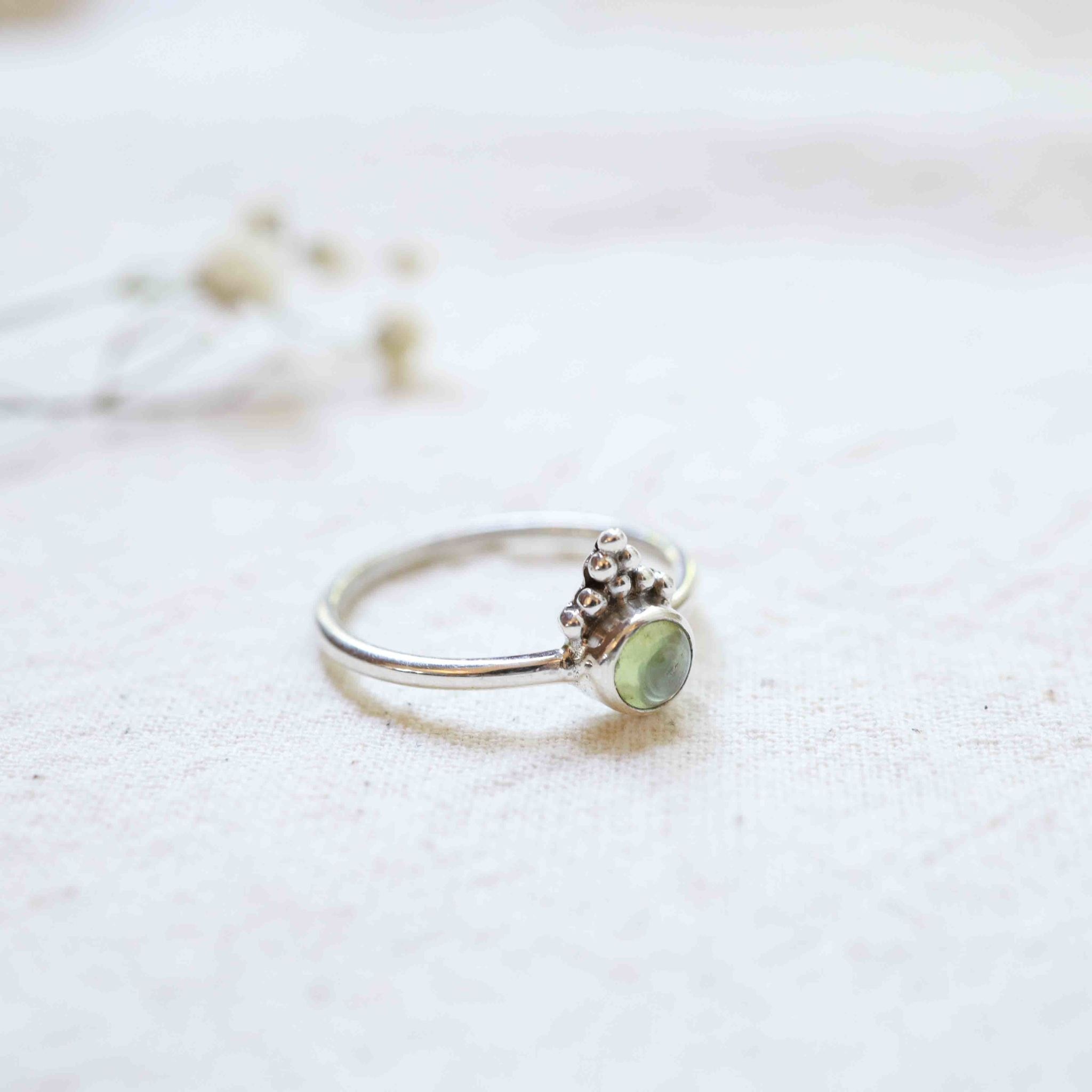 Peridot Ring - Daisy