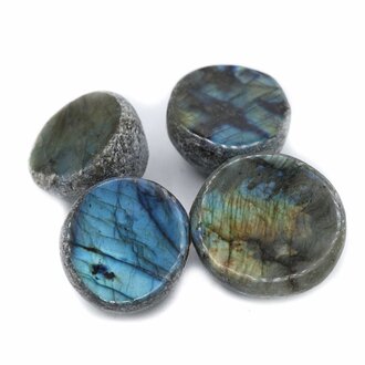 Labradorite semi-polie