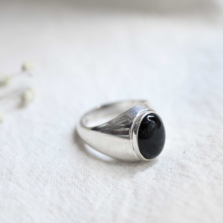 Onyx Ring - Myrtille