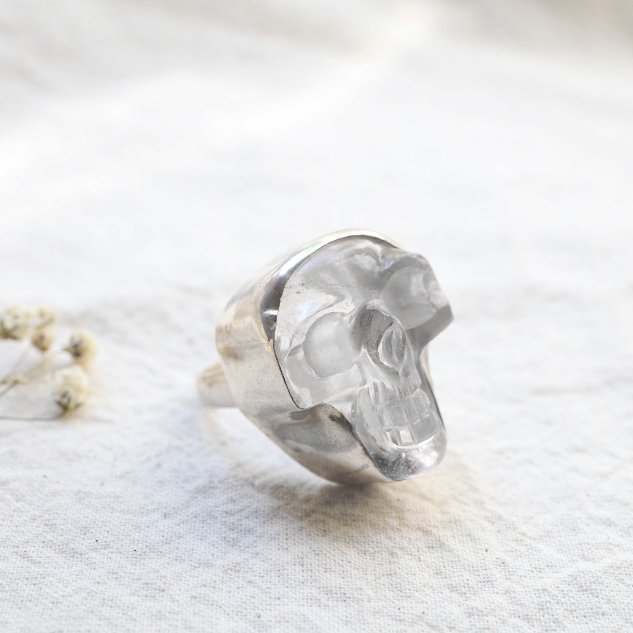 Clear Quartz Ring - Crâne