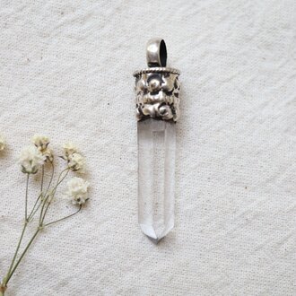 Pendentif Quartz Clair - Glace Pendentif Quartz Clair - Glace