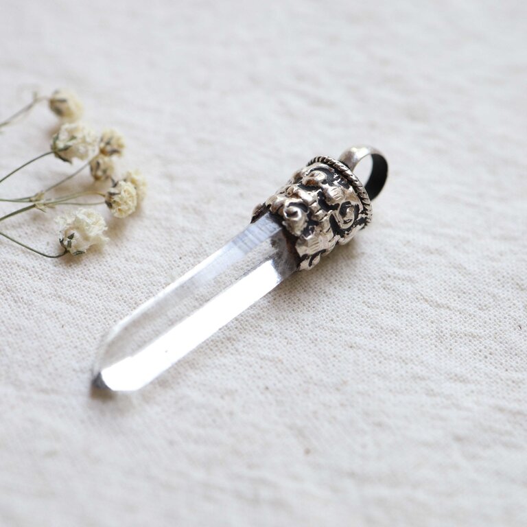 Clear Quartz Pendant - Glace