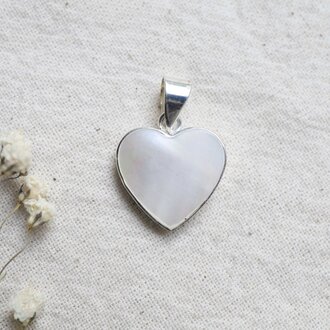 Nacre Pendant - Coeur Nacre Pendant - Coeur