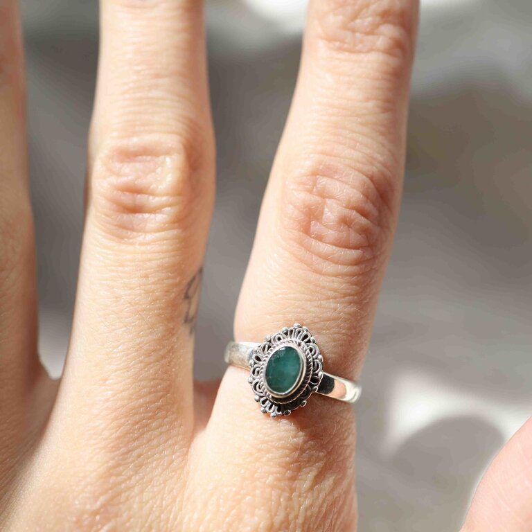 Emerald Ring - Pivoine