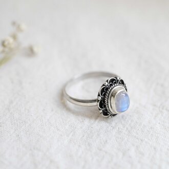 Bague Pierre de lune - Fleur Bague Pierre de lune - Fleur