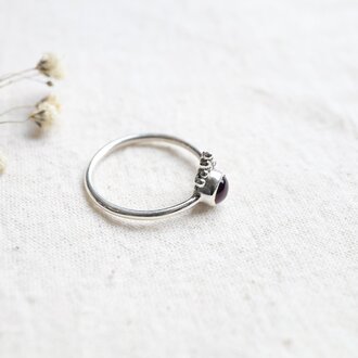 Amethyst Ring - Daisy Amethyst Ring - Daisy