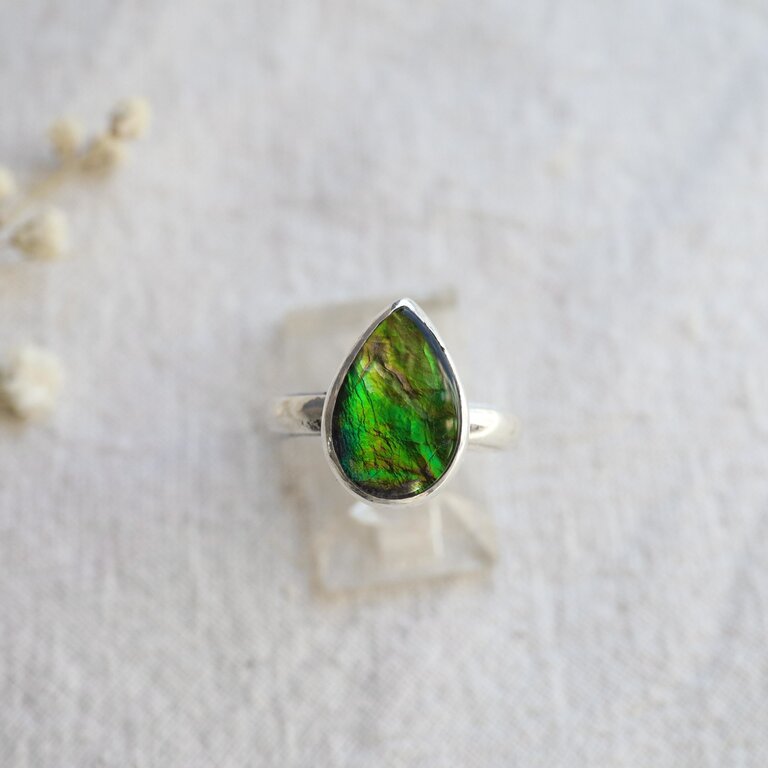 Ammolite Ring - Goutte
