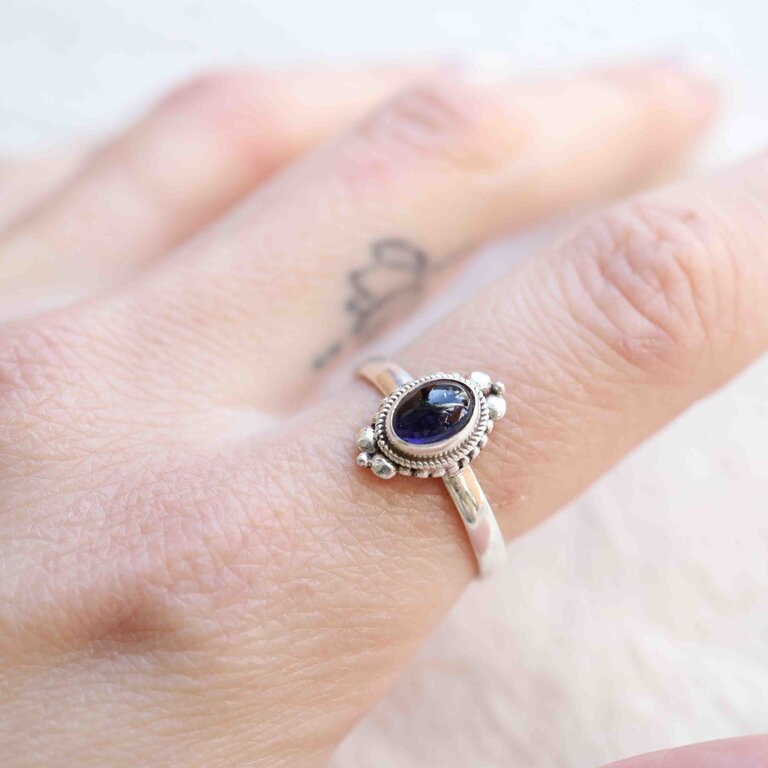 Bague Iolite - Coquille