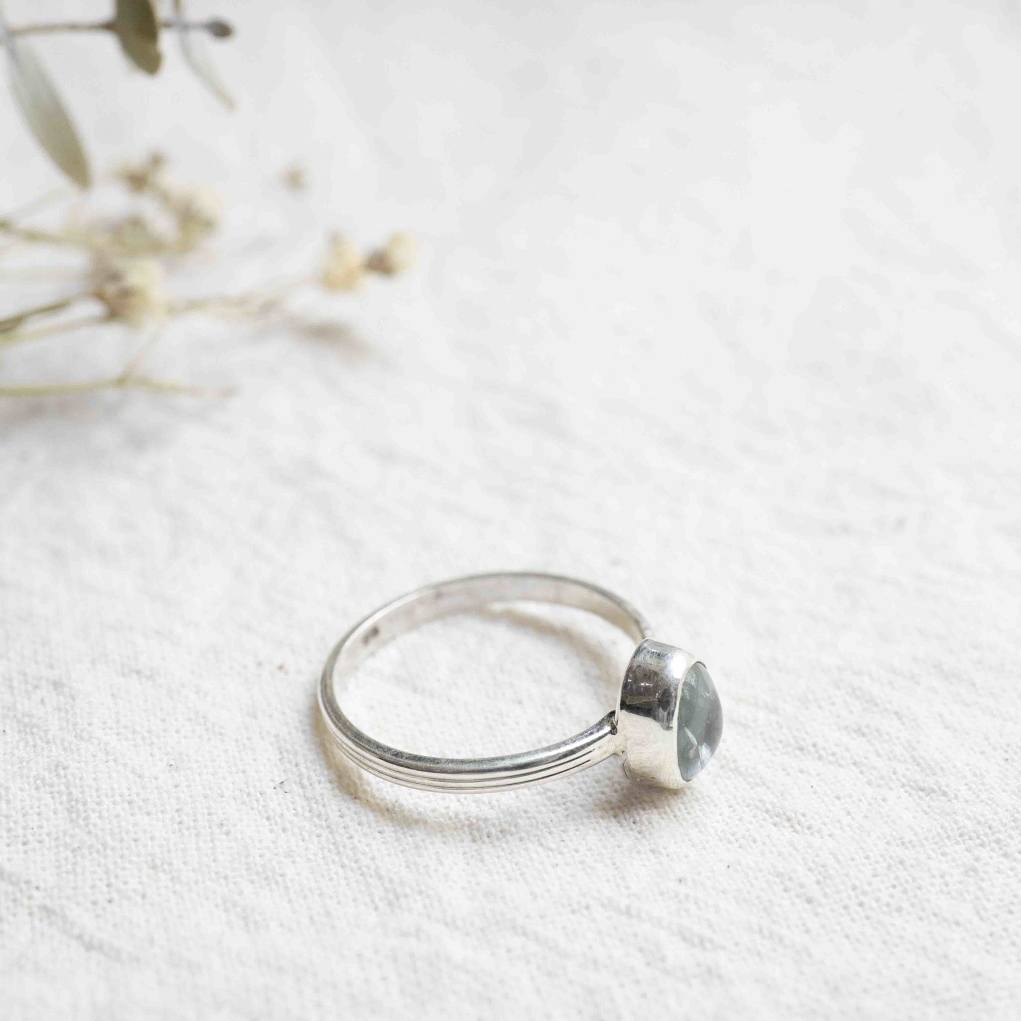 Aquamarine Ring - Hibiscus