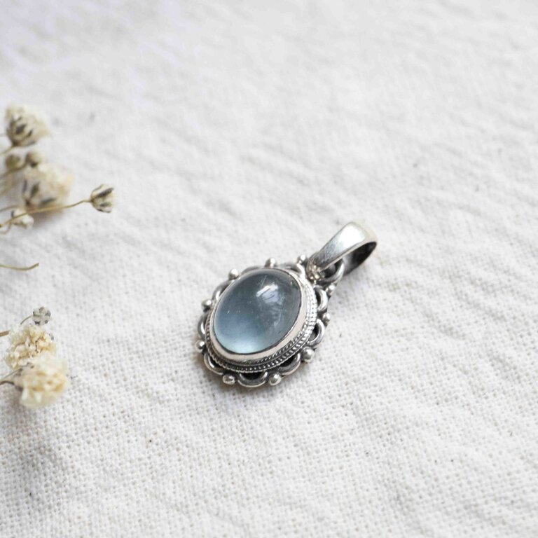 Aquamarine Pendant - Phlox