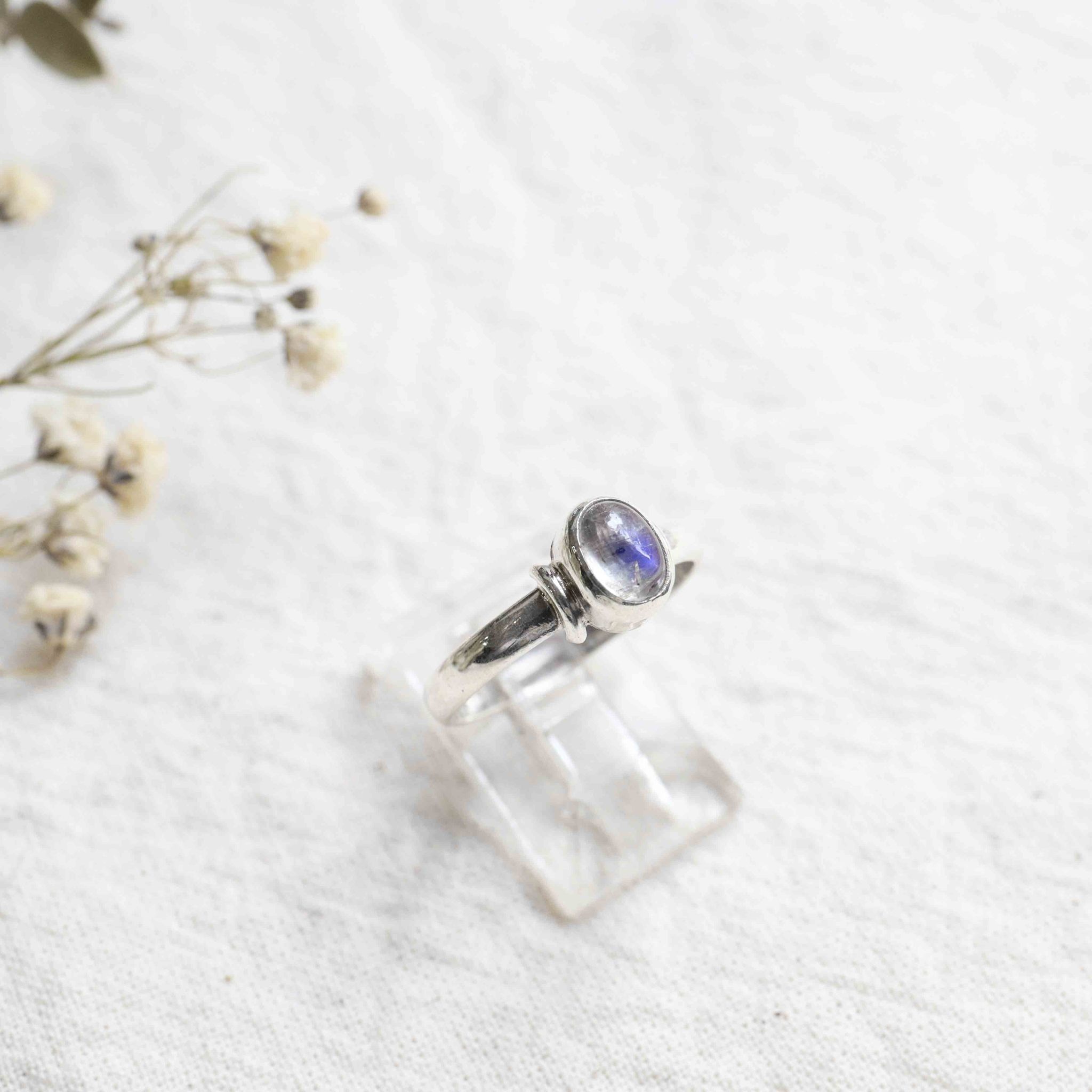 Rainbow moonstone ring - Myosotis