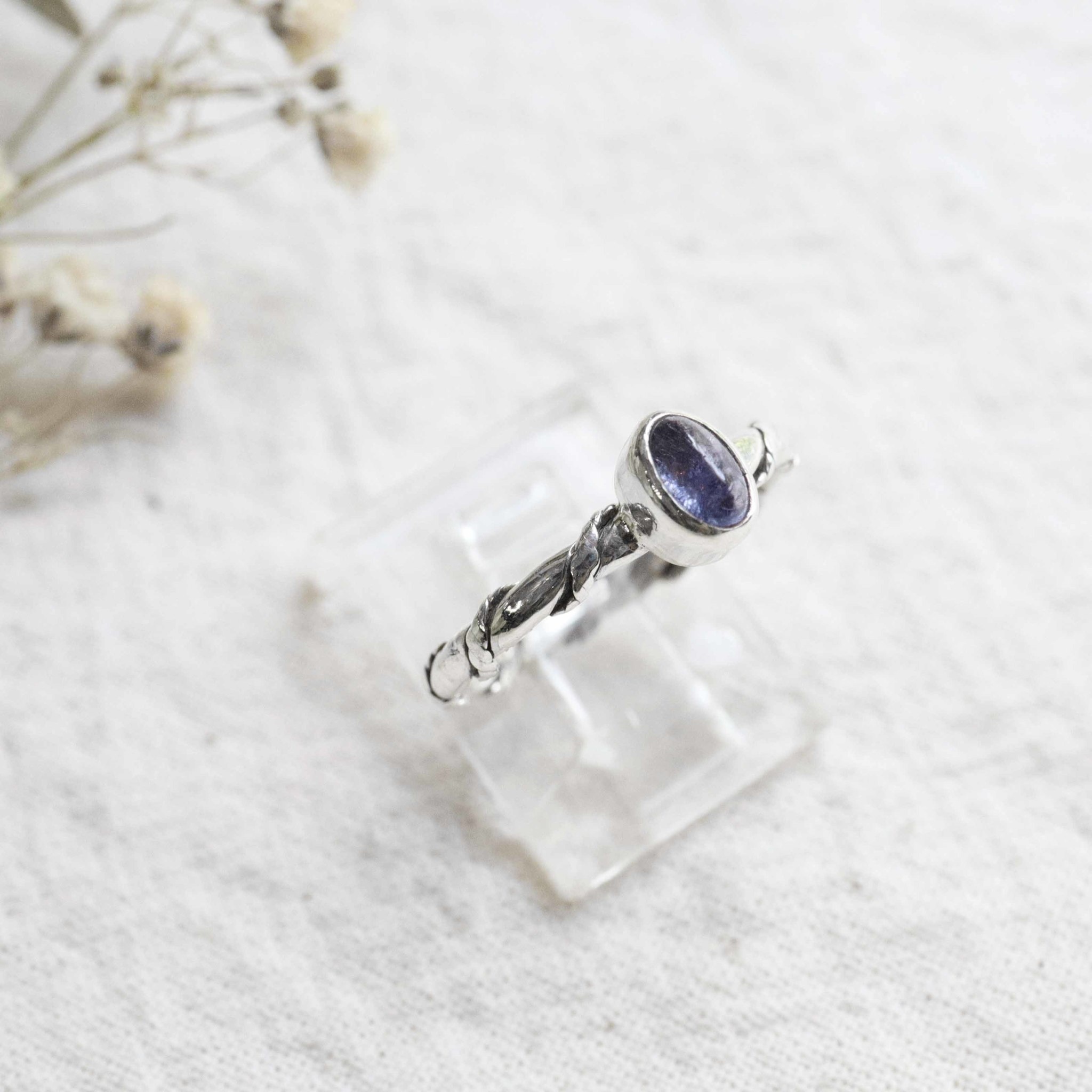 Tanzanite Ring - Torsade