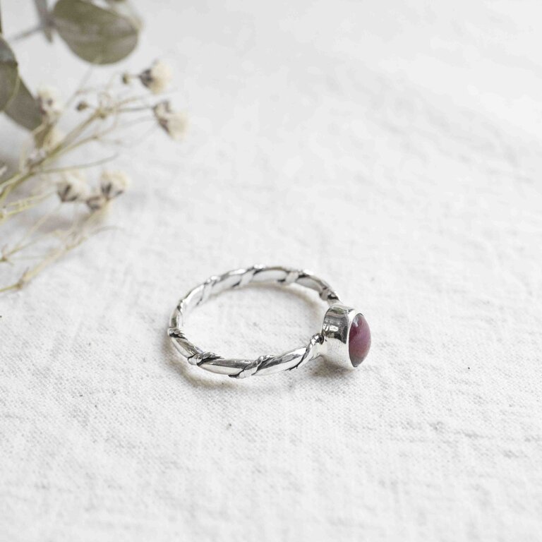 Ruby Ring - Torsade