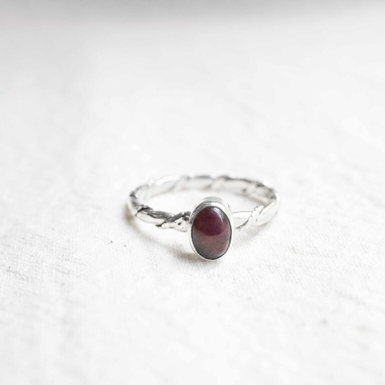 Ruby Ring - Torsade
