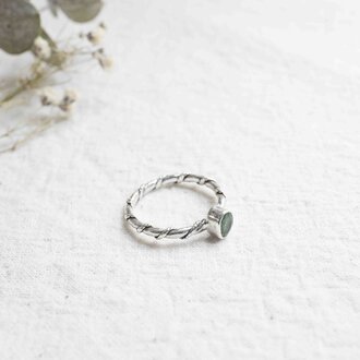 Emerald Ring - Torsade Emerald Ring - Torsade