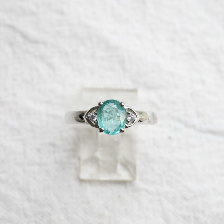 Emerald Ring - Thuya