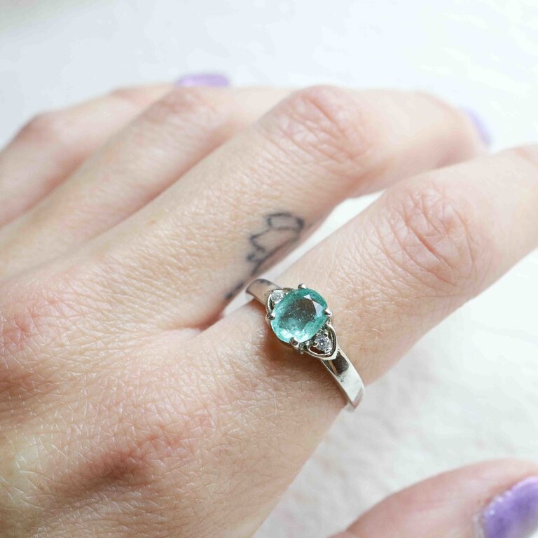 Emerald Ring - Thuya