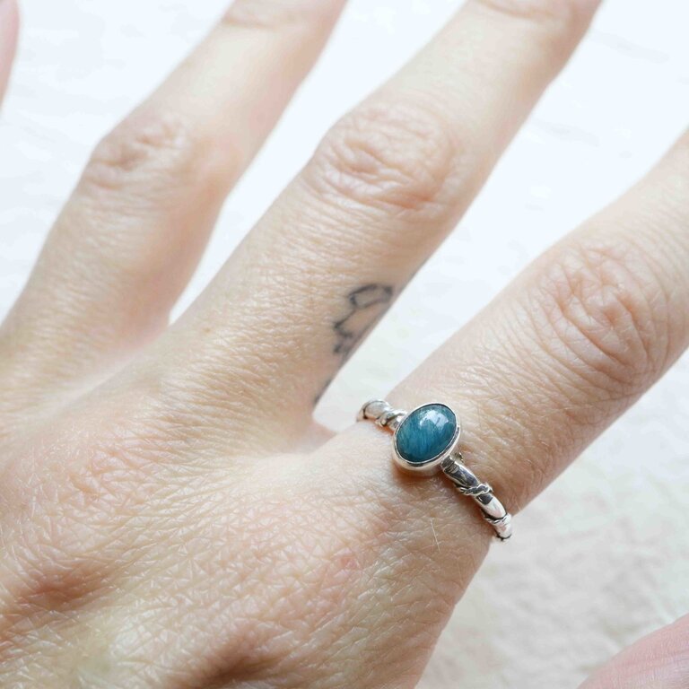 Blue Apatite Ring - Torsade