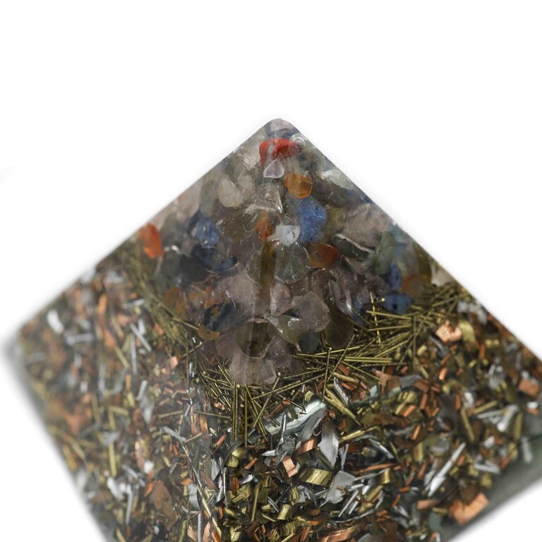 Orgonite pyramid 2''