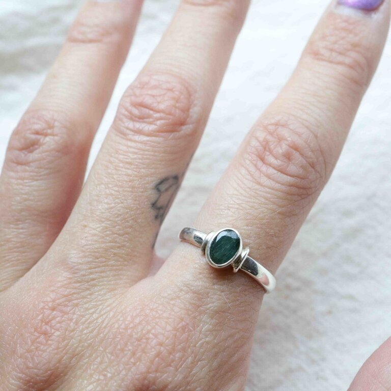 Emerald Ring - Myosotis