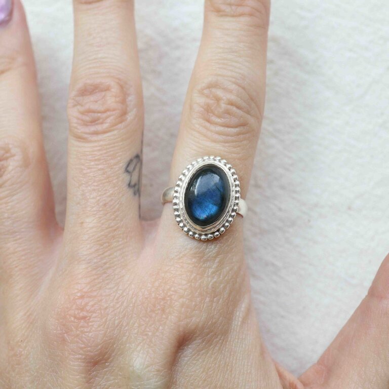 Labradorite Ring - Dahlia