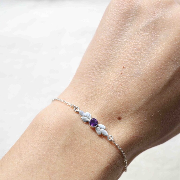 Amethyst Bracelet - Élégance