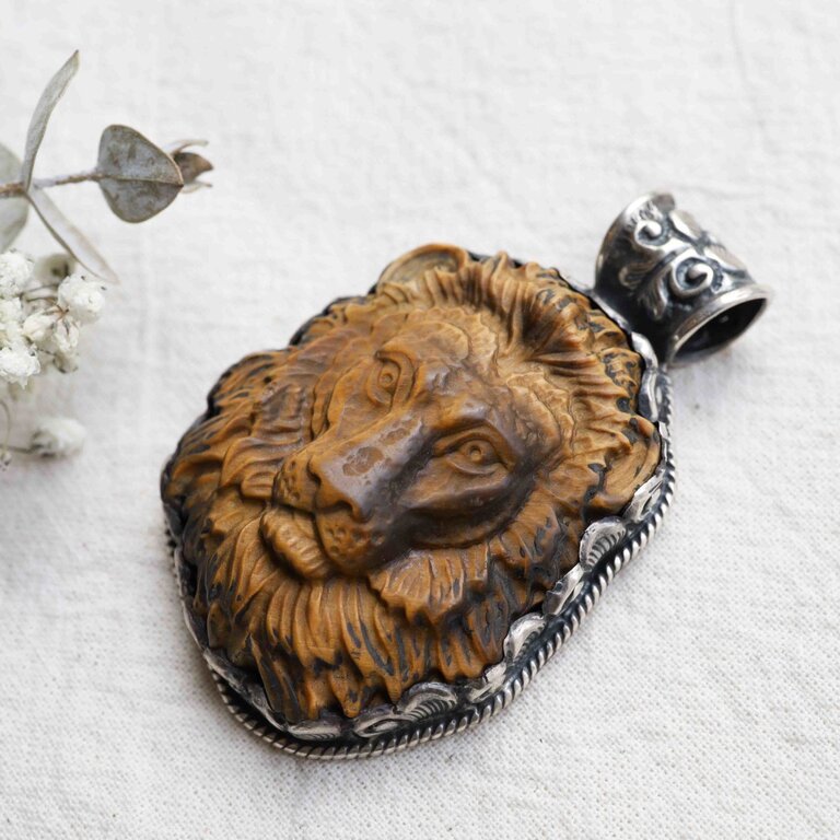Pendentif Oeil de tigre - Lion