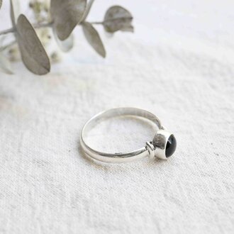 Onyx Ring - Myosotis Onyx Ring - Myosotis