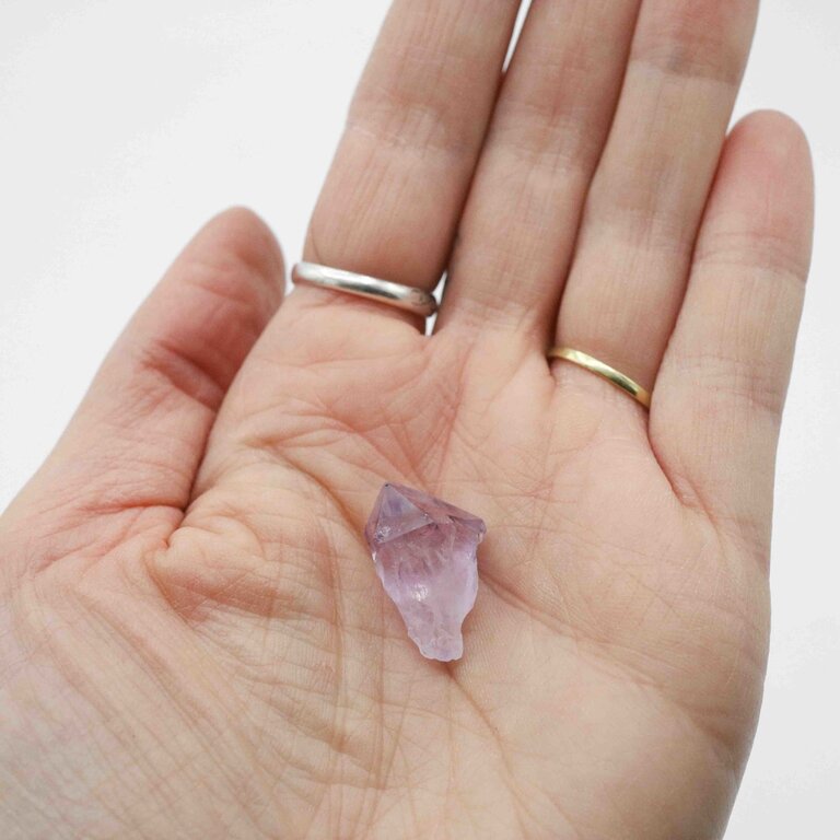 Amethyst rough point