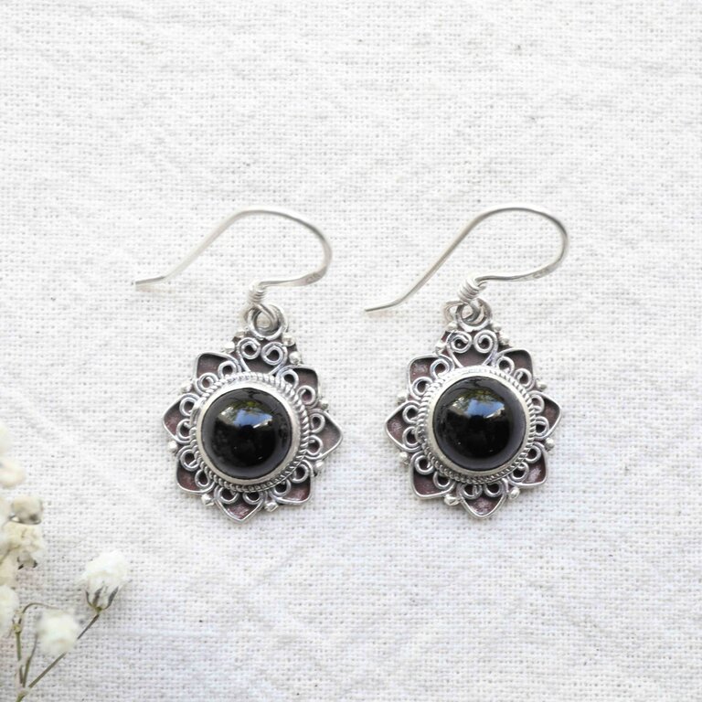 Onyx Earrings - Lotus