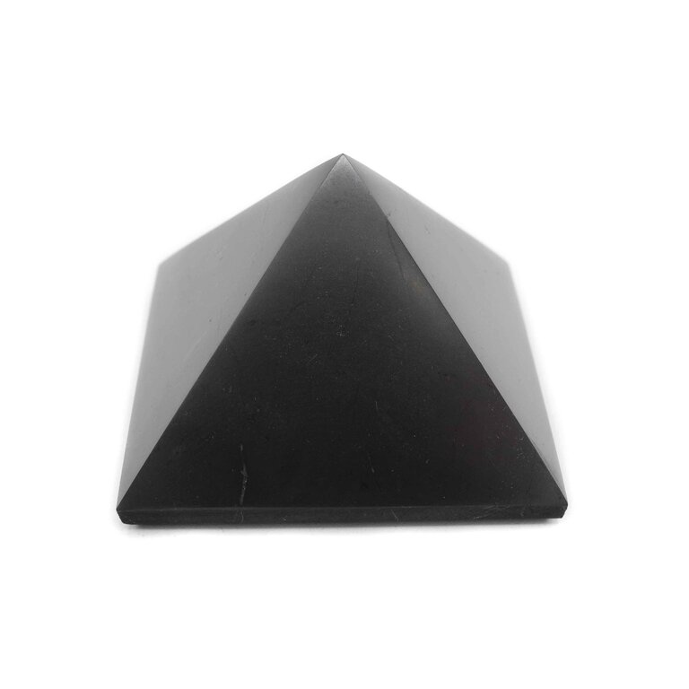 Shungite pyramide