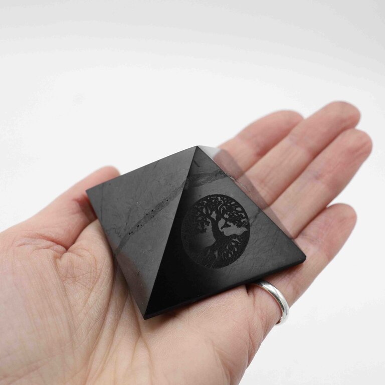 Shungite pyramide - Arbre de vie