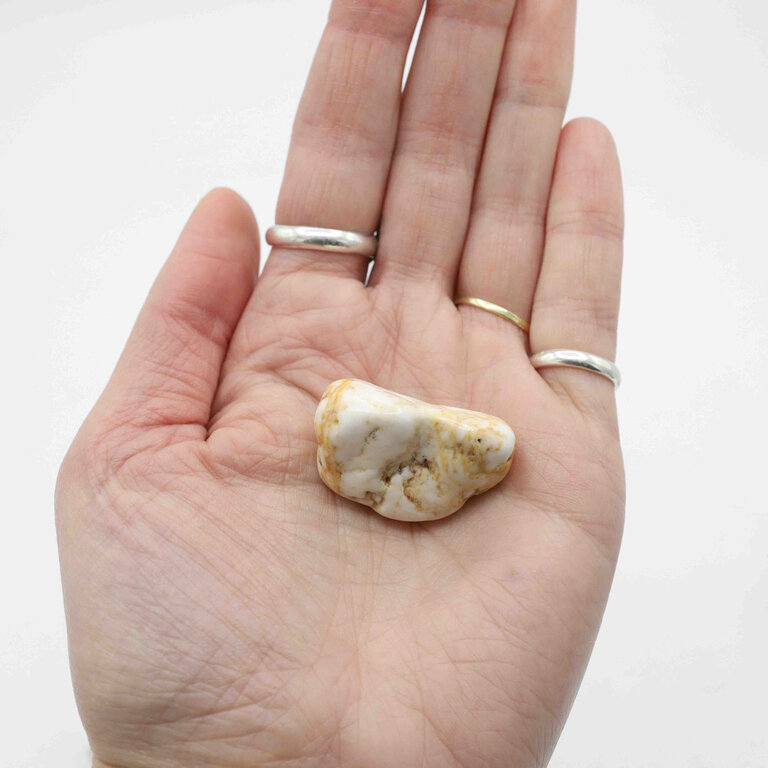 Magnesite