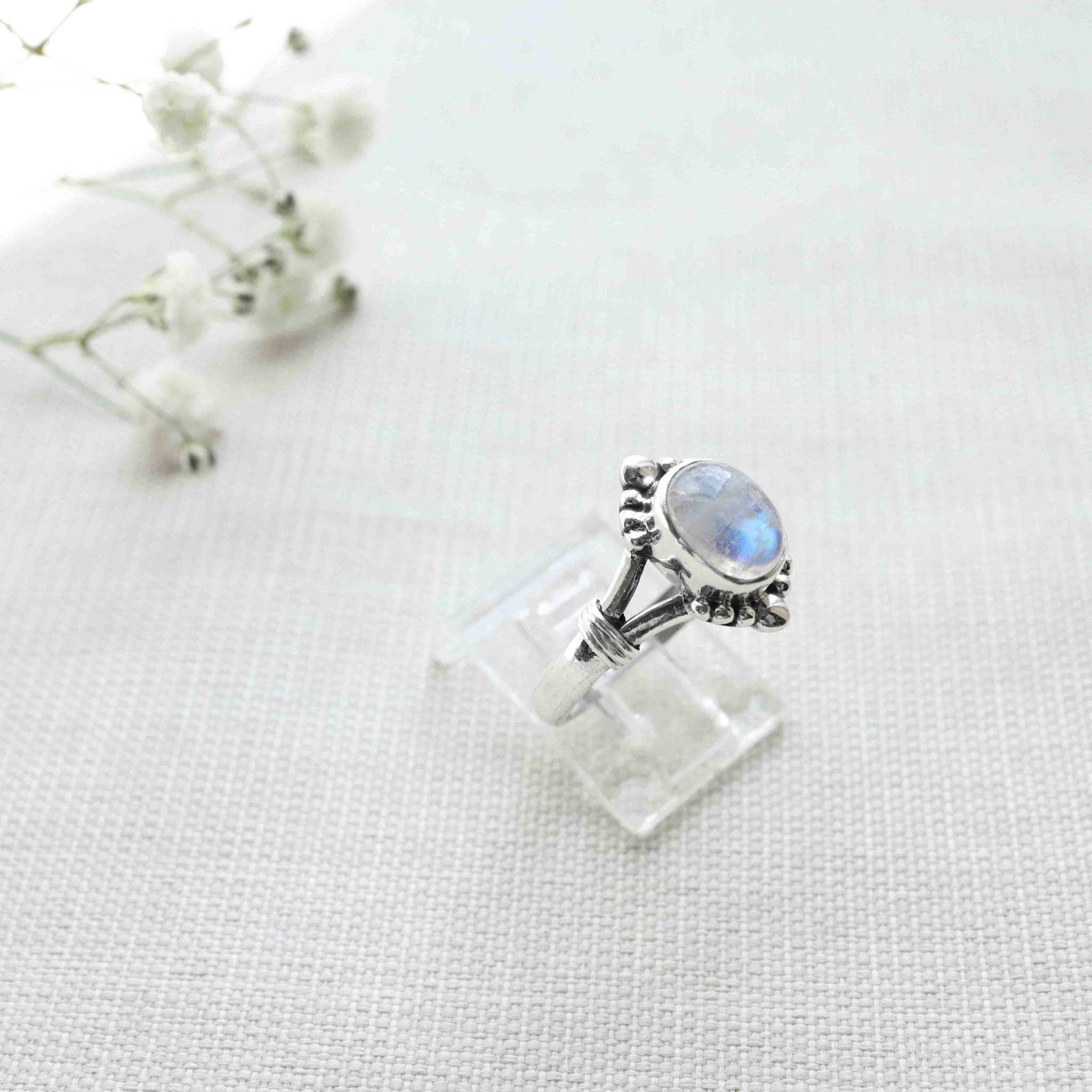 Rainbow moonstone ring - Phénix