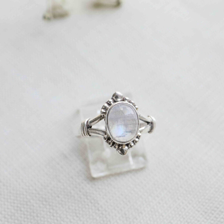 Rainbow moonstone ring - Phénix