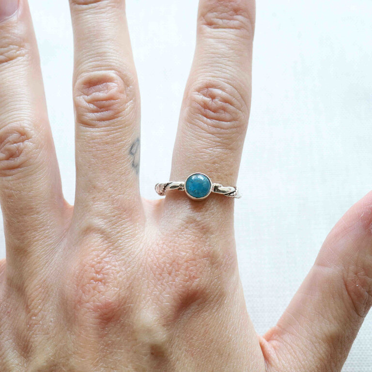 Bague Apatite bleue - Torsade