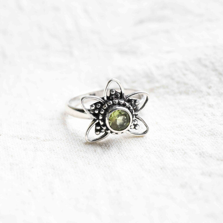 Bague Péridot - Lotus