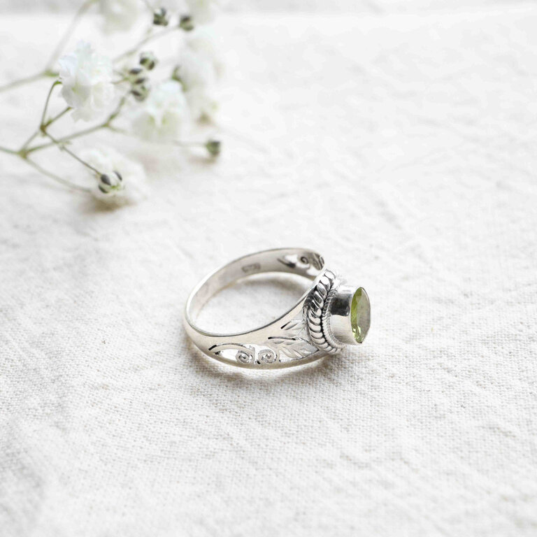Peridot Ring - Balsa
