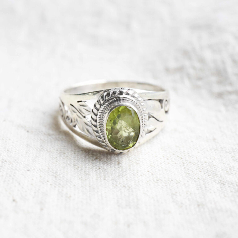 Peridot Ring - Balsa