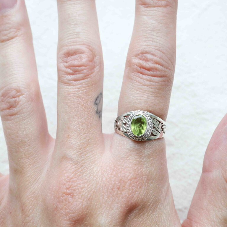 Peridot Ring - Balsa