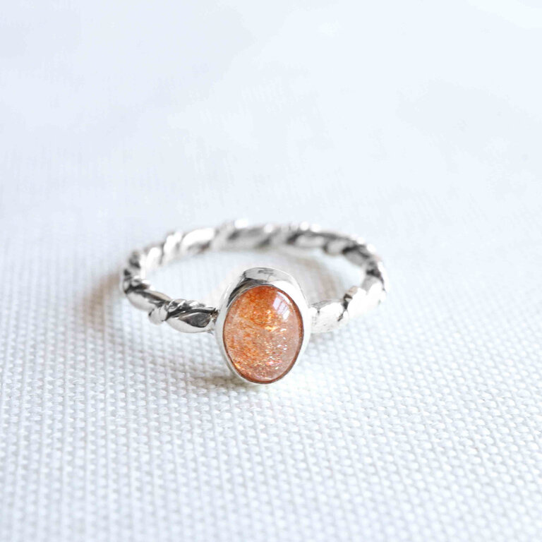 Bague Pierre de soleil - Torsade