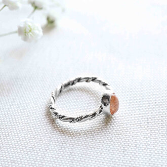 Sunstone Ring - Torsade