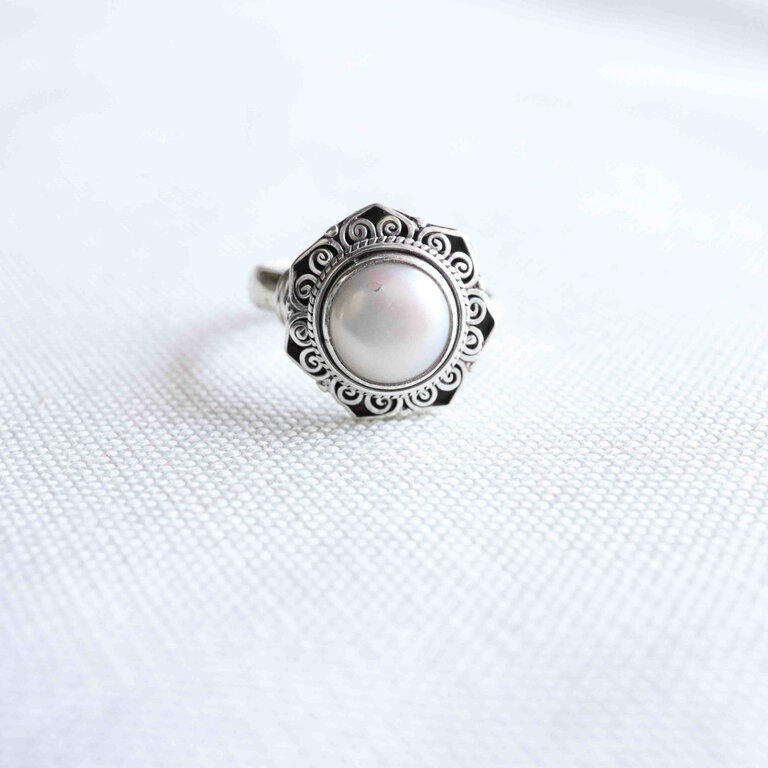 Pearl Ring - Chrysanthème