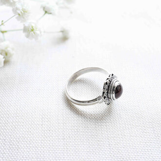 Bague Grenat - Chrysanthème Bague Grenat - Chrysanthème