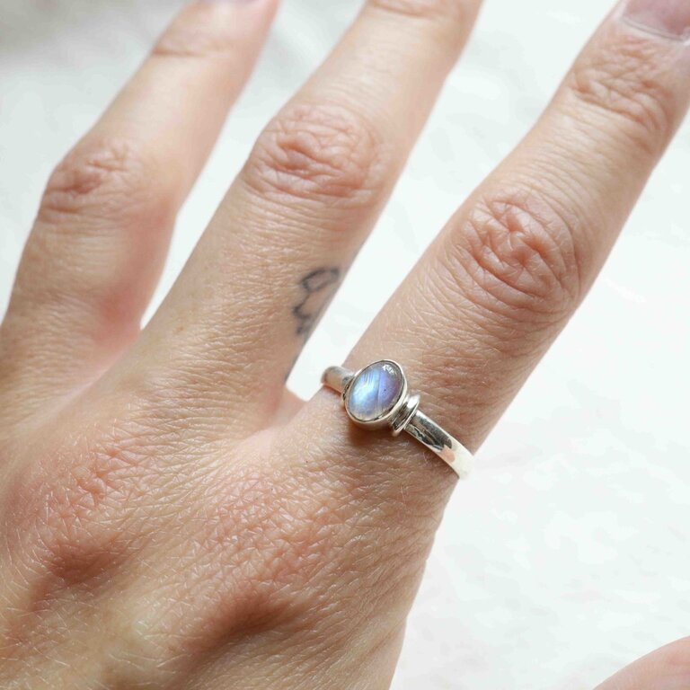Rainbow moonstone ring - Myosotis